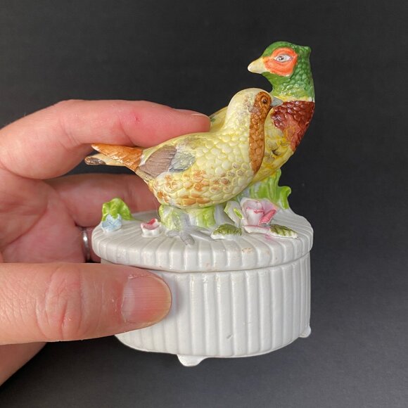 Vintage Japanese Trinket Dish with Pheasants - Porcelain - Flowers - Footed - Picture 6 of 8